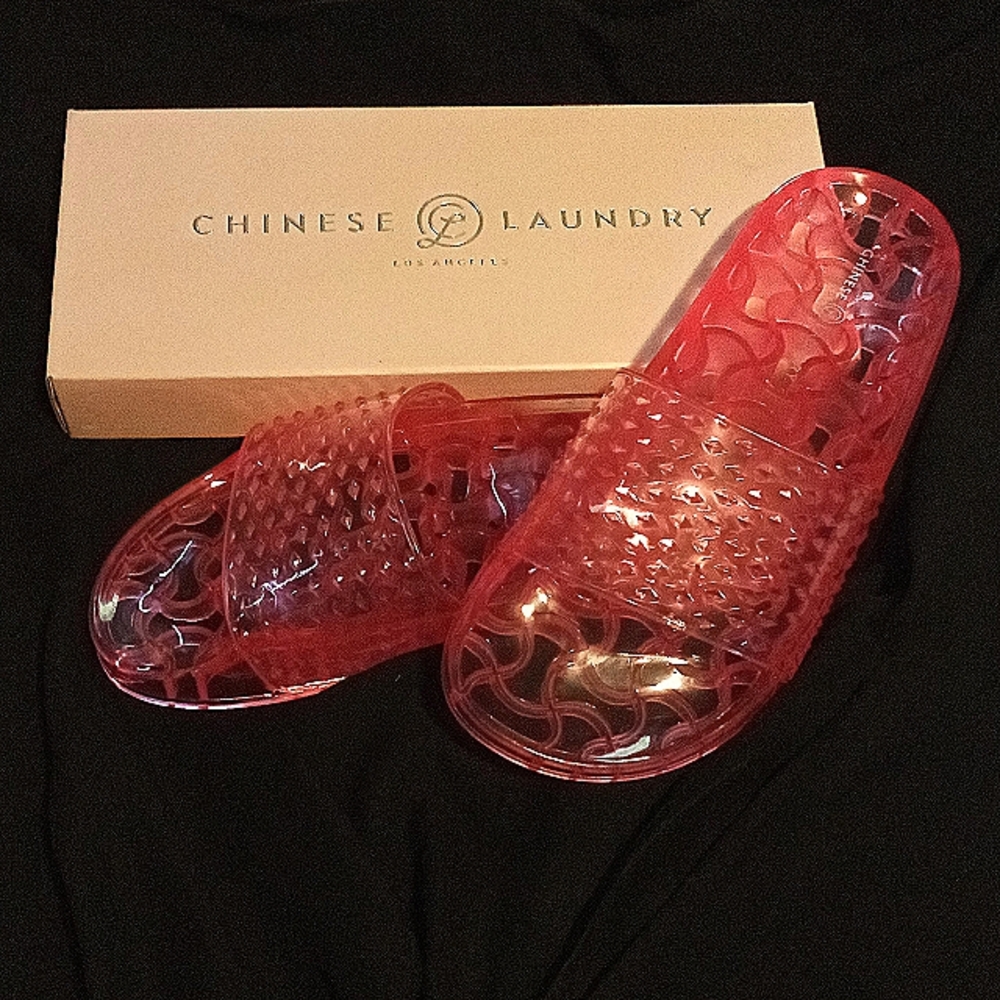 Chinese laundry jelly sliders pink